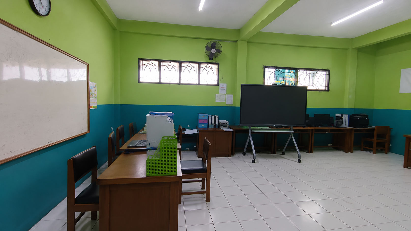 Ruang Tata Usaha